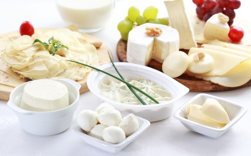 O quinto día da dieta de 6 pétalos dedícase a usar queixo cottage, iogur e leite. 